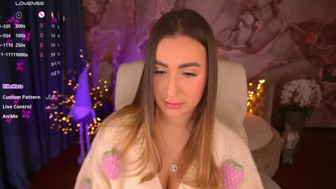 Snapshot of paolamola chatting on 12-07-24, 03:52 Lia online show from 12-07-24, 03:52