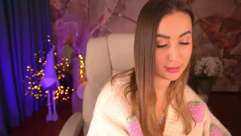 Snapshot of paolamola chatting on 12-07-24, 07:10 Lia online show from 12-07-24, 07:10