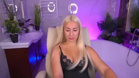 Lia online show from 06-21-26, 02:08