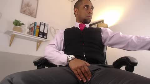 Snapshot of paolo_blaze chatting on 05-09-26, 02:33 PAOLO online show from 05-09-26, 02:33