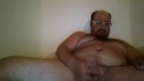 papi_adiel4 online show from 04-15-26, 06:20