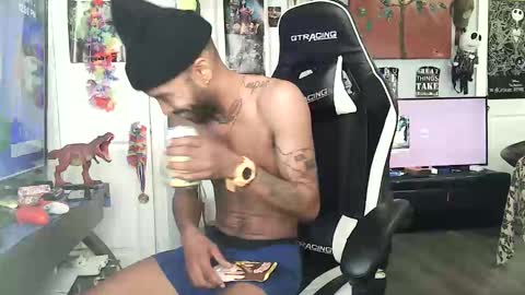 papian0 online show from 01-18-26, 05:50