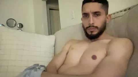 Snapshot of papicubano_guapo23cm chatting on 01-19-25, 06:42 papicubano_guapo23cm online show from 01-19-25, 06:42