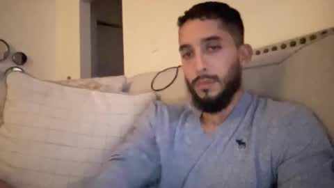 Snapshot of papicubano_guapo23cm chatting on 10-13-25, 05:18 papicubano_guapo23cm online show from 10-13-25, 05:18