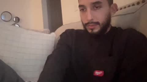 Snapshot of papicubano_guapo23cm chatting on 11-02-25, 06:05 papicubano_guapo23cm online show from 11-02-25, 06:05