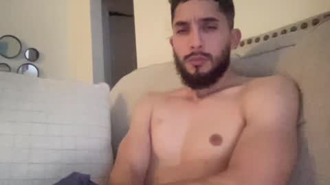 Snapshot of papicubano_guapo23cm chatting on 11-13-25, 07:18 papicubano_guapo23cm online show from 11-13-25, 07:18