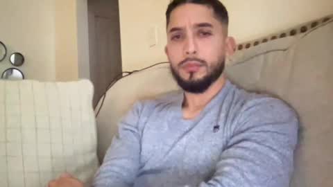 Snapshot of papicubano_guapo23cm chatting on 12-02-25, 10:20 papicubano_guapo23cm online show from 12-02-25, 10:20