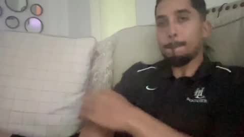 papicubano_guapo23cm online show from 05-29-26, 01:20