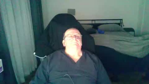 Snapshot of papilly chatting on 02-24-26, 10:02 papilly online show from 02-24-26, 10:02