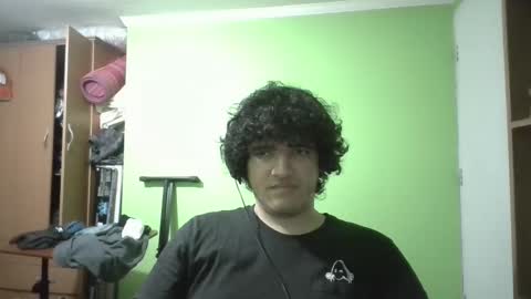 Papito online show from 12-19-24, 01:28