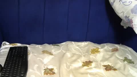 pappychullo09 online show from 09-17-25, 07:37