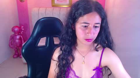 Snapshot of paris_1sub chatting on 10-03-25, 01:08 Paris 1sub online show from 10-03-25, 01:08