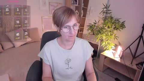 Paris online show from 01-17-26, 12:32