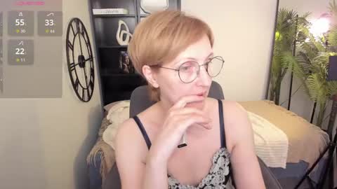 Paris online show from 05-19-26, 06:03