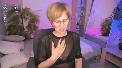 Paris online show from 05-27-26, 06:49