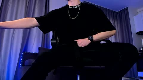 Paris online show from 04-09-26, 05:18