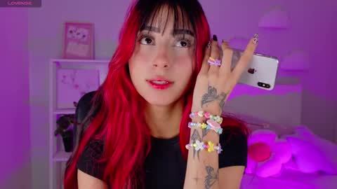 Snapshot of parisfox_ chatting on 01-14-26, 10:03 PARIS online show from 01-14-26, 10:03