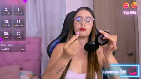 Snapshot of parisshayk chatting on 04-25-26, 06:05 Paris online show from 04-25-26, 06:05