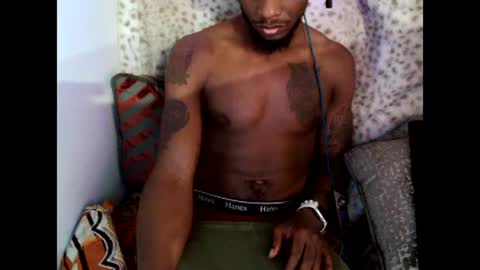 Snapshot of parlaytellio chatting on 12-04-24, 08:40 Parlay Tellio online show from 12-04-24, 08:40