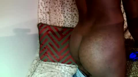 Snapshot of parlaytellio chatting on 12-24-24, 07:11 Parlay Tellio online show from 12-24-24, 07:11