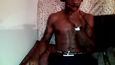 Snapshot of parlaytellio chatting on 01-20-25, 04:43 Parlay Tellio online show from 01-20-25, 04:43