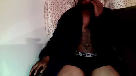 Snapshot of parlaytellio chatting on 02-20-25, 06:24 Parlay Tellio online show from 02-20-25, 06:24