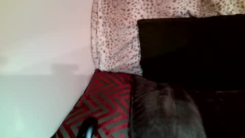 Snapshot of parlaytellio chatting on 02-20-25, 10:48 Parlay Tellio online show from 02-20-25, 10:48