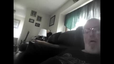 Snapshot of part86 chatting on 11-30-25, 01:59 part86 online show from 11-30-25, 01:59