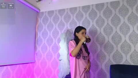 Danna online show from 10-12-25, 01:21