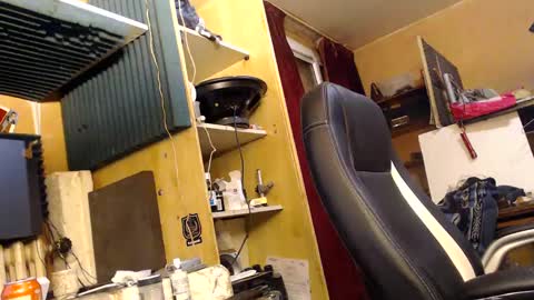 Snapshot of pascal88881 chatting on 12-05-24, 03:28 pascal88881 online show from 12-05-24, 03:28