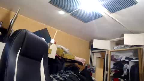 Snapshot of pascal88881 chatting on 12-24-24, 11:28 pascal88881 online show from 12-24-24, 11:28