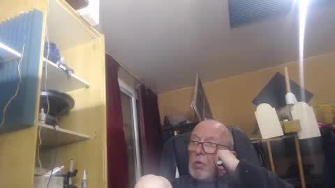 Snapshot of pascal88881 chatting on 12-25-24, 11:10 pascal88881 online show from 12-25-24, 11:10