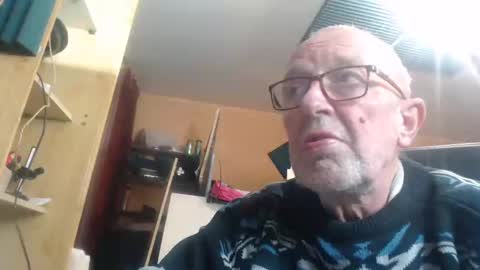 Snapshot of pascal88881 chatting on 12-29-24, 04:08 pascal88881 online show from 12-29-24, 04:08