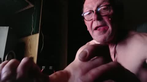 Snapshot of pascal88881 chatting on 10-13-25, 10:43 pascal88881 online show from 10-13-25, 10:43