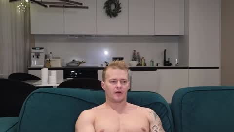 Pashka online show from 01-12-25, 12:23