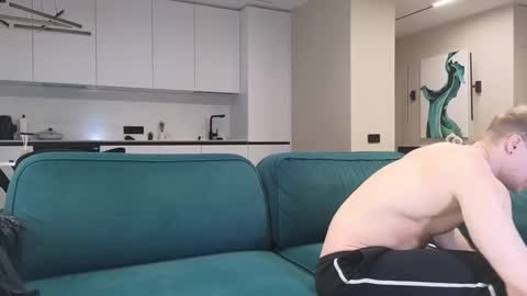 Pashka online show from 02-20-25, 08:06