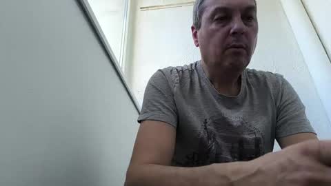 Snapshot of paspartu22 chatting on 11-14-25, 09:52 paspartu22 online show from 11-14-25, 09:52