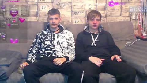 Max tall dark-haired guy with tattoos and Phil blond-haired online show from 03-16-26, 02:06