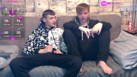 Max tall dark-haired guy with tattoos and Phil blond-haired online show from 04-05-26, 01:14