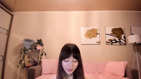 Snapshot of passionate_isabella chatting on 09-24-25, 03:10 Bella online show from 09-24-25, 03:10