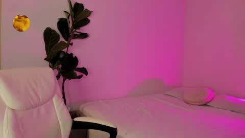    online show from 03-29-26, 02:33