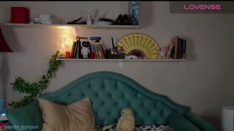 Snapshot of pathos_of_things chatting on 12-21-24, 12:06 off - Tuesday and wednesdayfriday online show from 12-21-24, 12:06