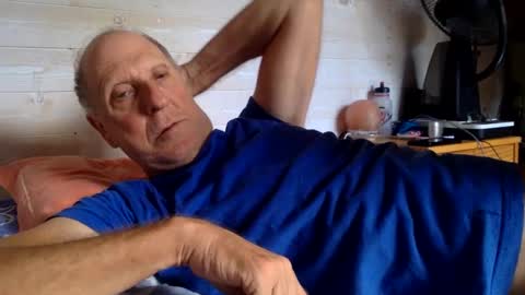 Pati24 online show from 12-28-24, 03:04