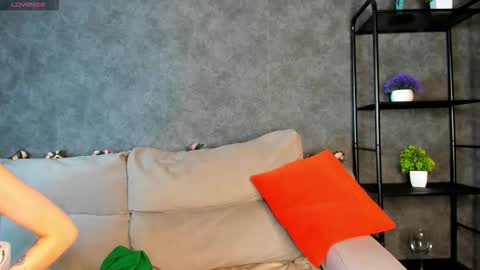 Snapshot of patricia_mil1er chatting on 02-11-26, 01:10 patricia mil1er online show from 02-11-26, 01:10