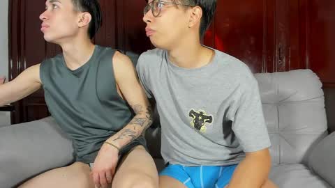 Snapshot of patrick_ander chatting on 05-23-26, 12:53 patrick 19 bottom---- ander 18 top online show from 05-23-26, 12:53
