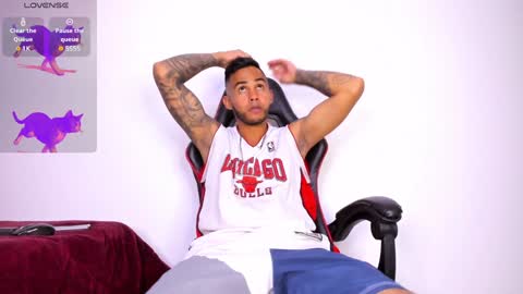 Snapshot of patrick_hot69 chatting on 12-29-24, 11:29 patrick_hot69 online show from 12-29-24, 11:29