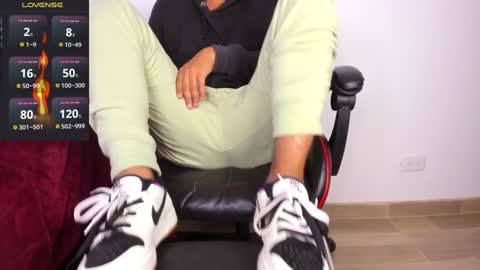 Snapshot of patrick_hot69 chatting on 01-18-25, 07:49 patrick_hot69 online show from 01-18-25, 07:49