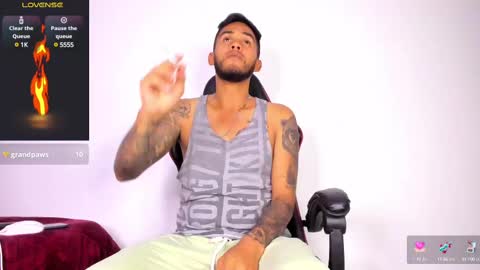 Snapshot of patrick_hot69 chatting on 02-21-25, 02:06 patrick_hot69 online show from 02-21-25, 02:06