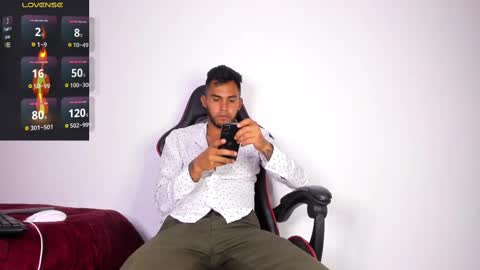 Snapshot of patrick_hot69 chatting on 03-03-25, 01:31 patrick_hot69 online show from 03-03-25, 01:31