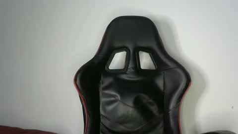 Snapshot of patrick_hot69 chatting on 03-08-25, 02:01 patrick_hot69 online show from 03-08-25, 02:01